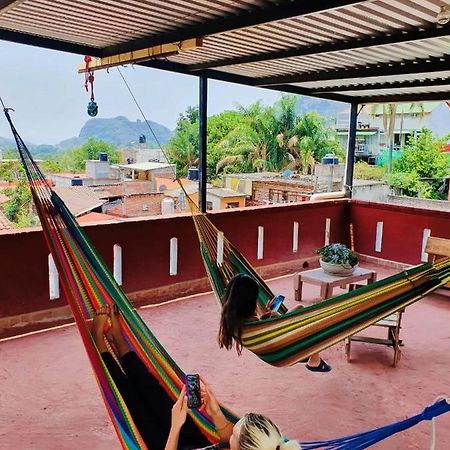 Mi Atardecer En Tepoz, Hostal テポストラン エクステリア 写真