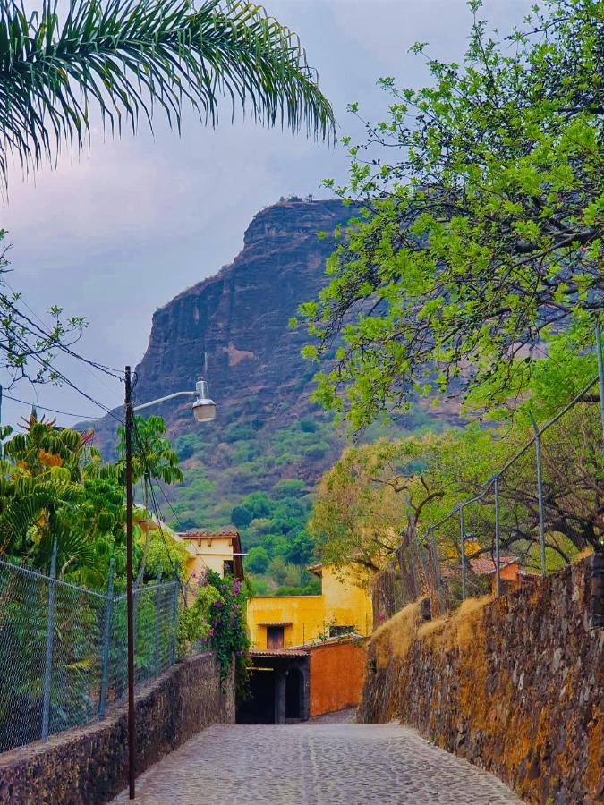 Mi Atardecer En Tepoz, Hostal テポストラン エクステリア 写真
