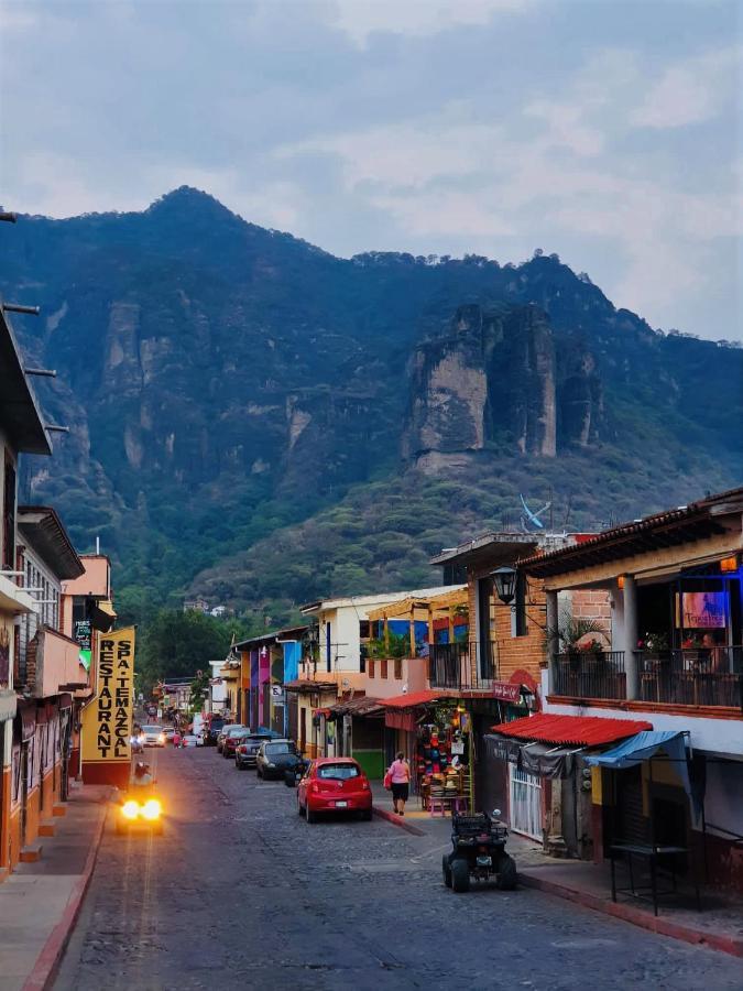 Mi Atardecer En Tepoz, Hostal テポストラン エクステリア 写真